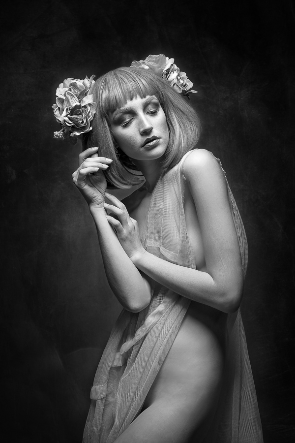 Gerda Jaeggi Christ - Headpiece 2 (27)